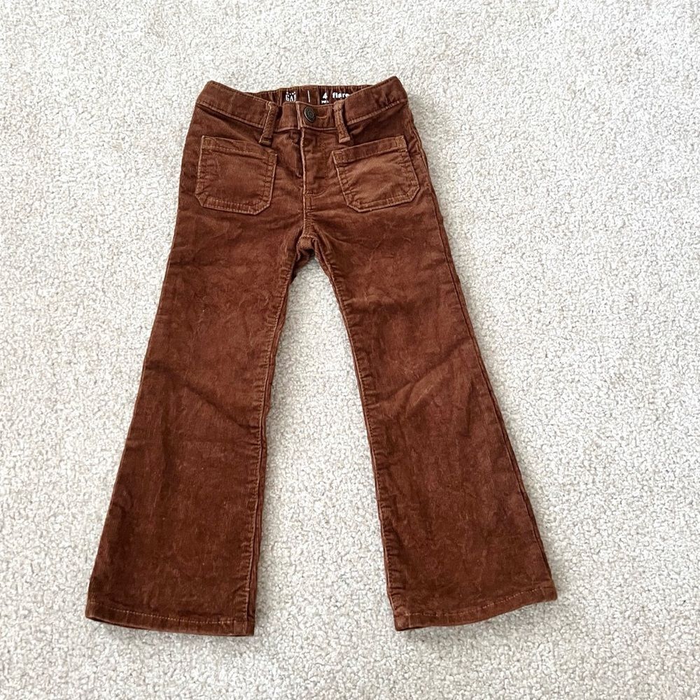 GAP Toddler Girl’s Corduroy Flare Jeans in brown size 4